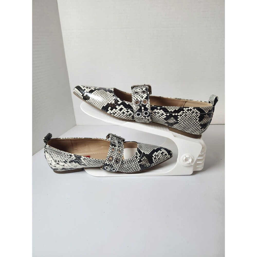 Union Bay Clarice 6M Pointed Toe Snake Skin Print Flats